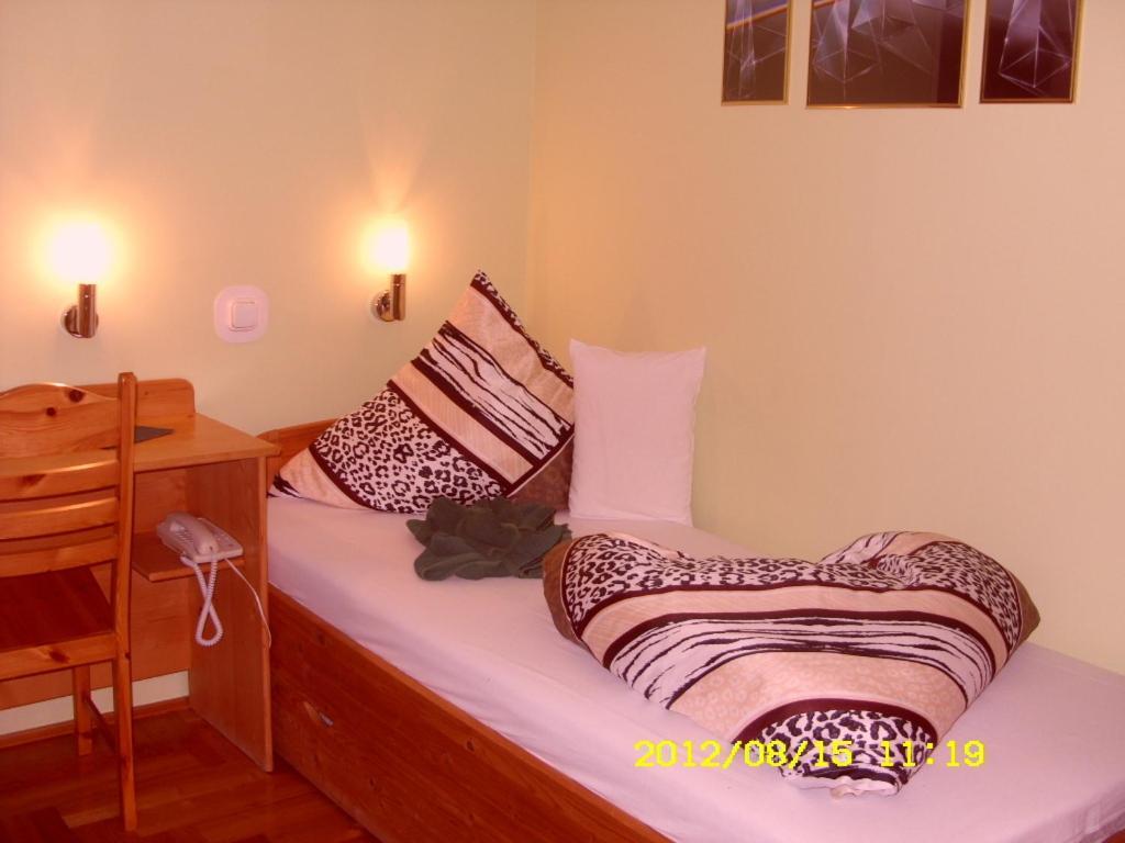 Korona Szallo Hotel Nagykanizsa Habitación foto