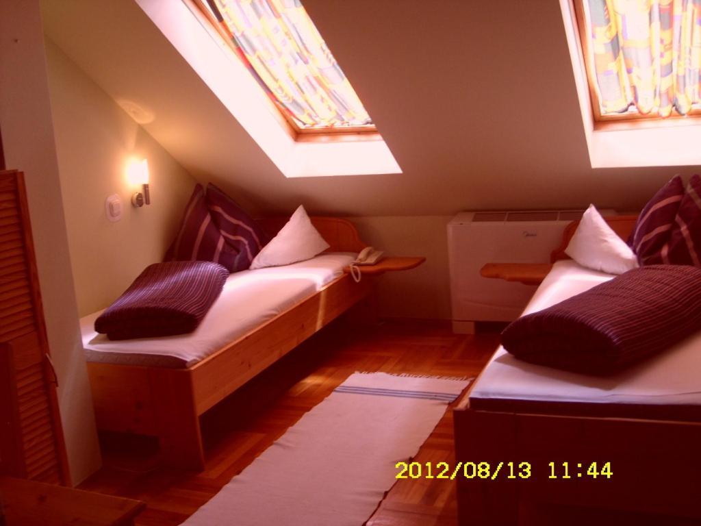Korona Szallo Hotel Nagykanizsa Habitación foto