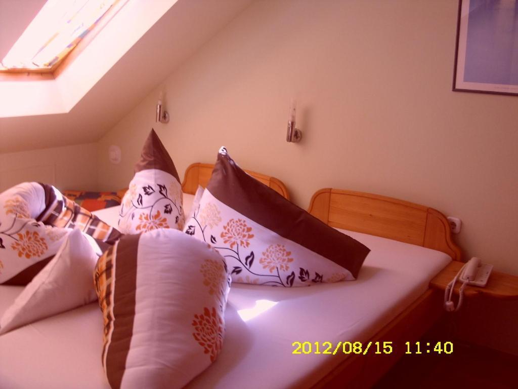 Korona Szallo Hotel Nagykanizsa Habitación foto